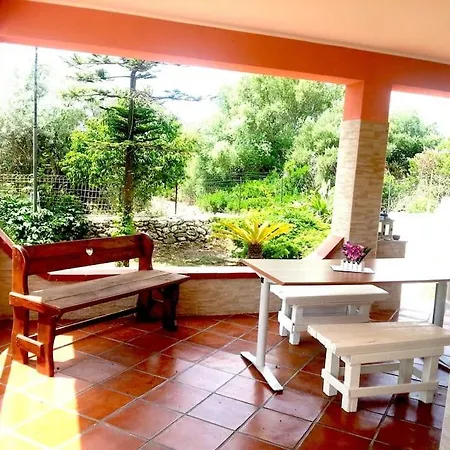 Villa California *